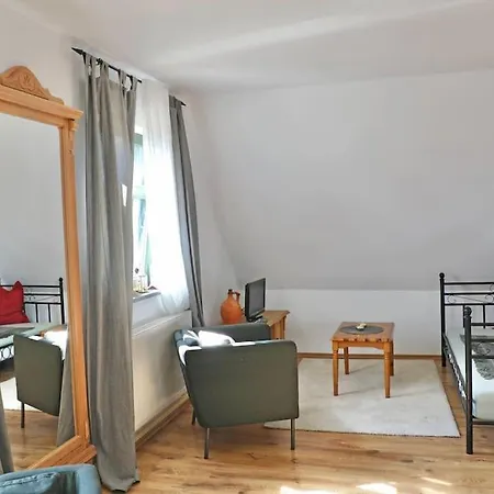 Hiddensee Mecklenburg Pool Alte Schule Barlin